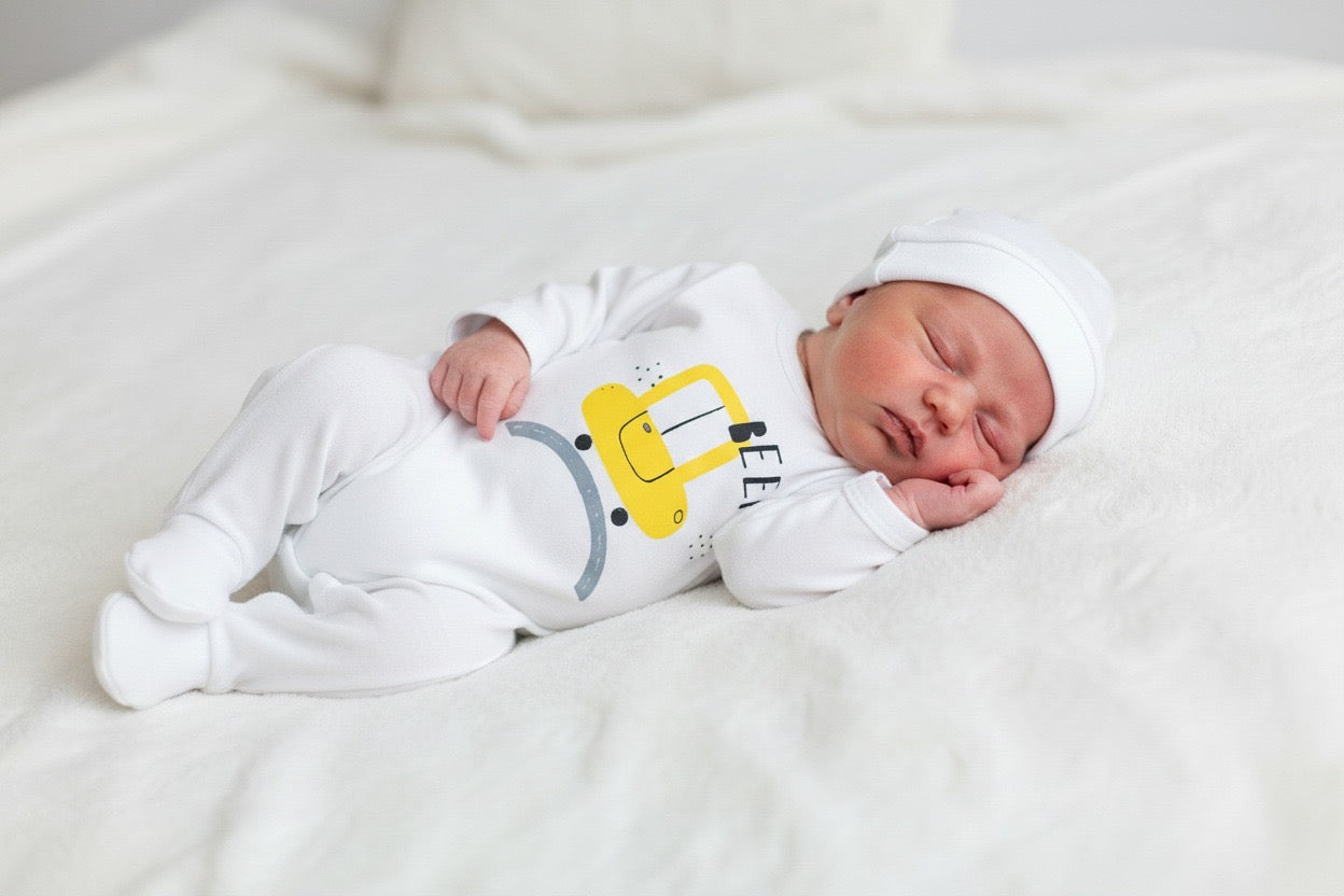 Гащеризон с шапчица “Beep Beep”