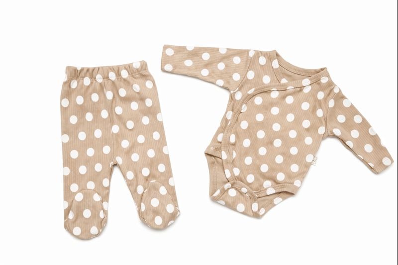 Бебешки комплект “Little Dots” – 2 части, светло кафяво на бели точки