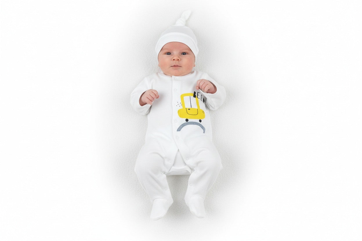 Гащеризон с шапчица “Beep Beep”