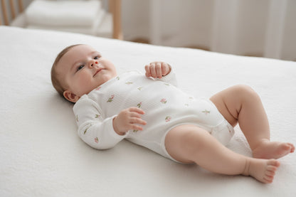 Бебешко боди с дълъг ръкав „Цъфнало цветче"