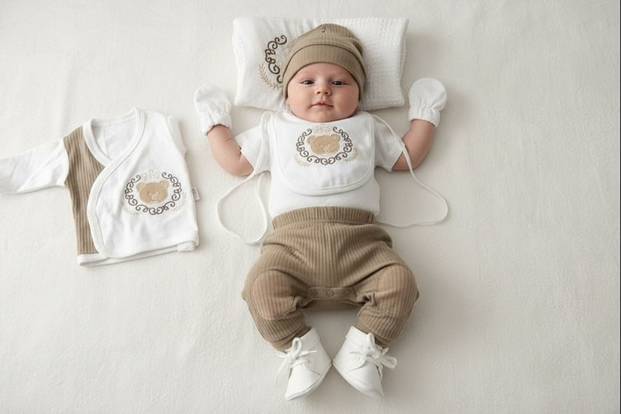 Бебешки комплект за изписване „Sweet Bear“ – 10 части, екрю и бежово