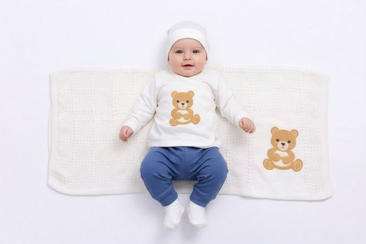 Бебешки комплект за изписване „Little Bear“ – 9 части, екрю и синьо