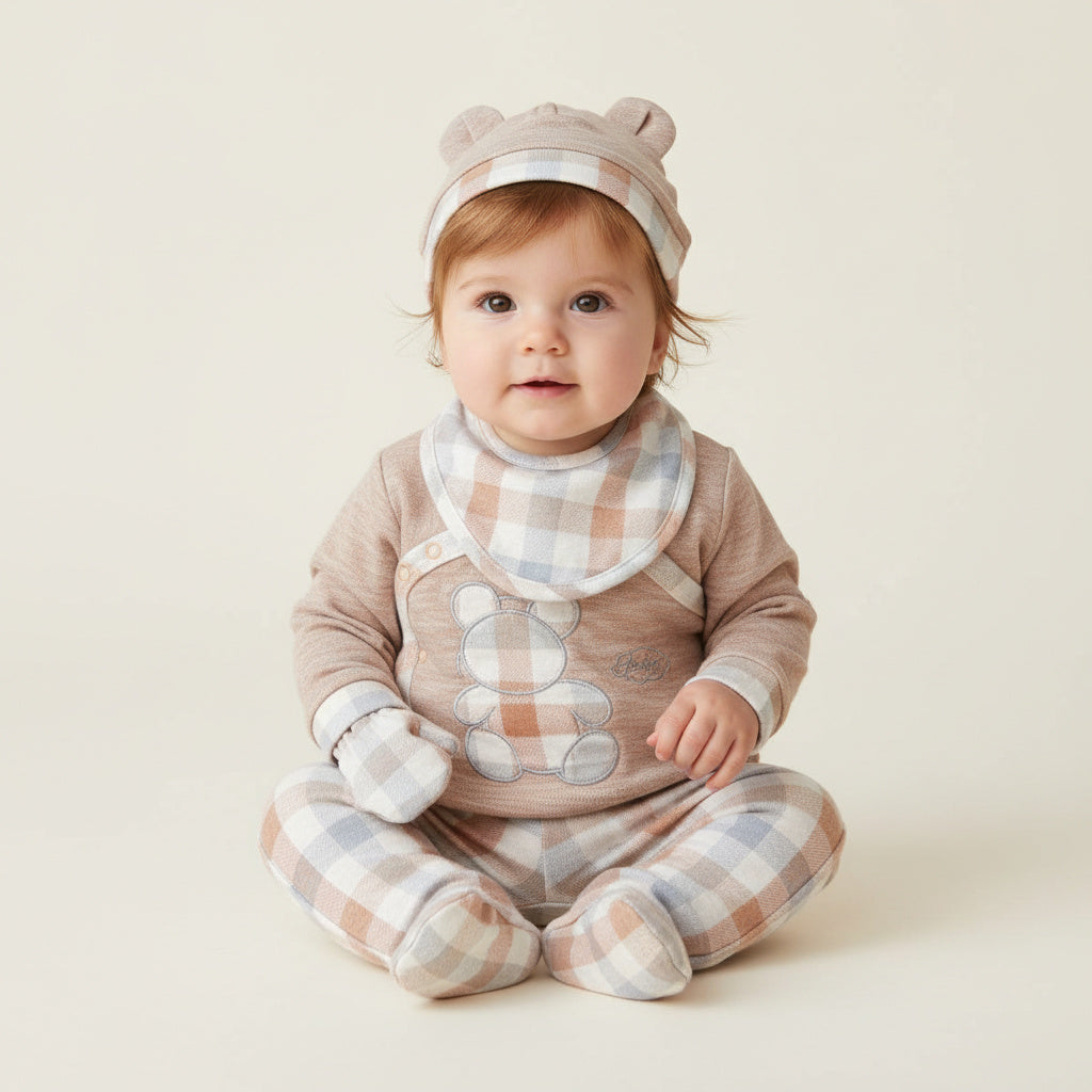 Бебешки комплект “Cozy Bear” – 5 части, бежово каре