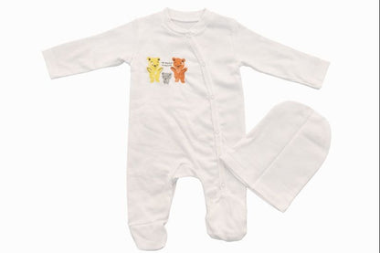 Бебешки гащеризон с шапка “Tiny Friends” – бяло